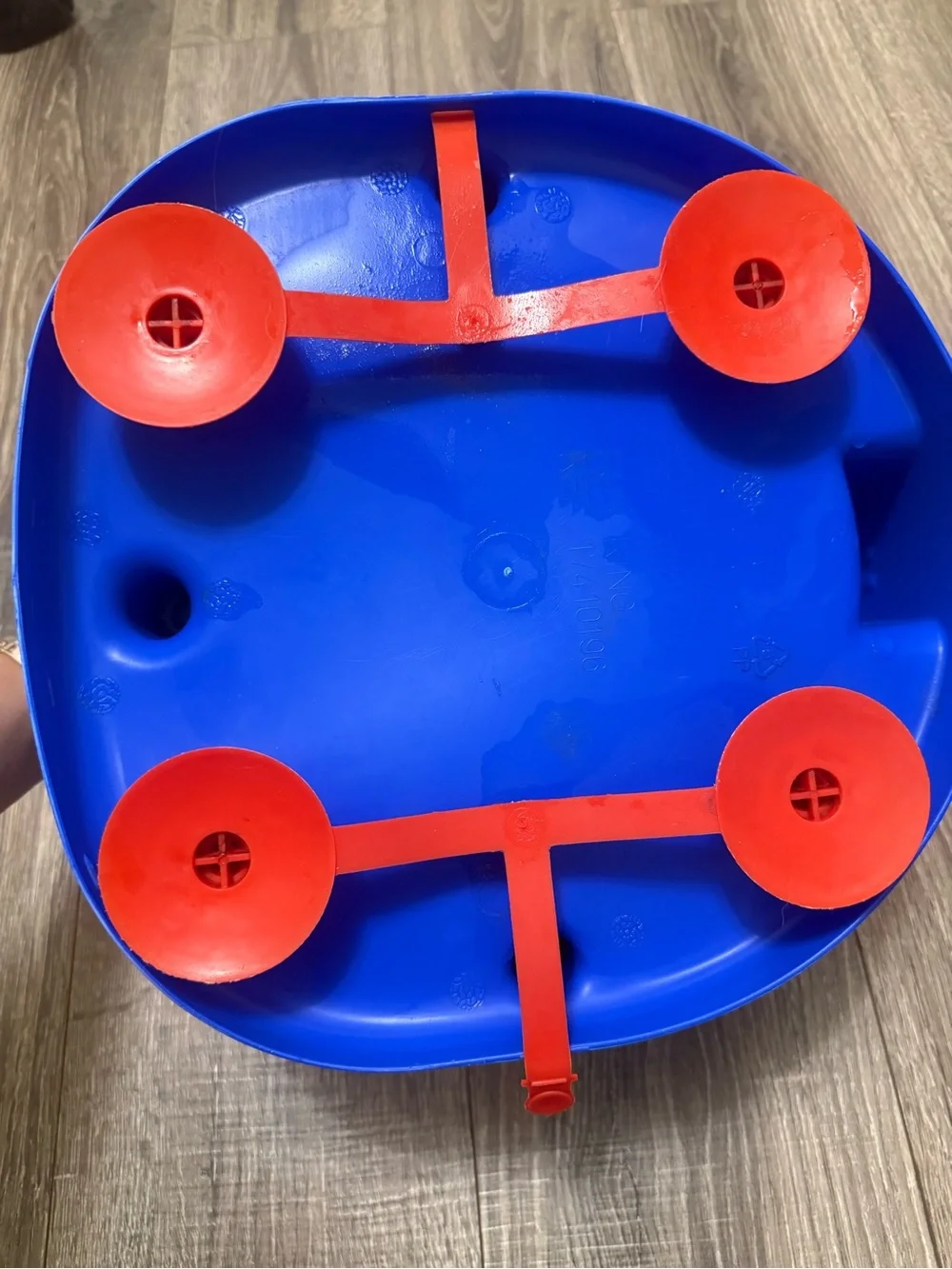Keter Blue Baby Bath Seat Toddler Bath Ring Support Seat Non-Slip Suction Cups